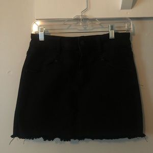 American Eagle black skirt